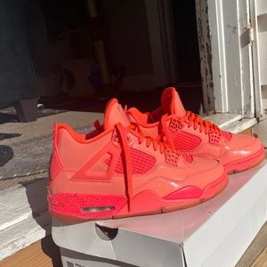 Hot Punch Jordan 4 Retros